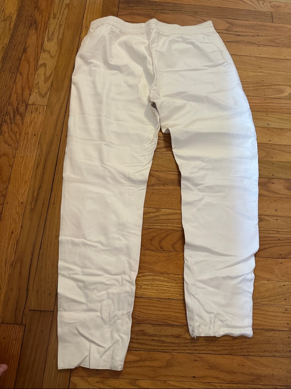 Vince Women’s White Leather Drawstring Jogger Pants - Picture 7 of 10